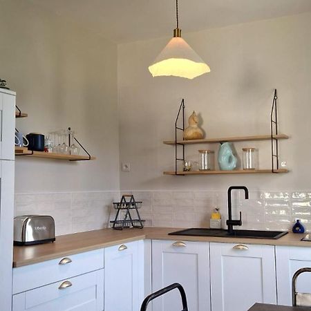 Bel Appartement, 2 Chambres, Parking, Proximite Plage Et Centre Ville Trouville-sur-Mer Luaran gambar